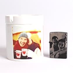 HediyecinHeryerde - Kişiye Özel Resim Kazımalı Zippo Çakmak Ve Resimli Seramik Küllük